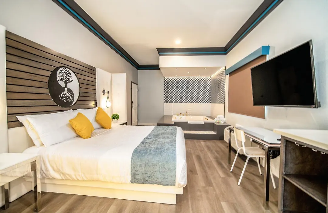 Aspire Inn Studios & Spas-1