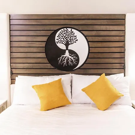Aspire Inn Studios & Spas-3
